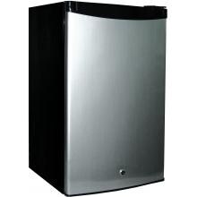 Summerset 4.6 Cu. Ft. Compact Refrigerator With Recessed Handle - SSRFR-1B image