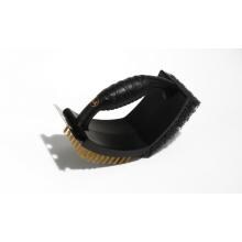 Outset Plastic Grill Brush W/ Pad