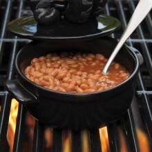 Flame-Friendly 2-Cup Ceramic Bean Pot With Lid image