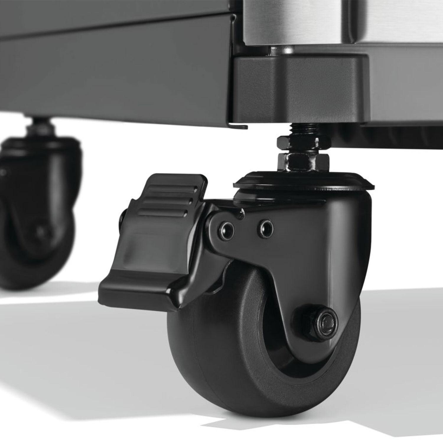 Napoleon P500VXRSIBPSS Prestige 500 Connected Natural Gas Grill w/ Infrared Side & Rear Burner - Stainless Steel - Wheels - Detail thumbnail