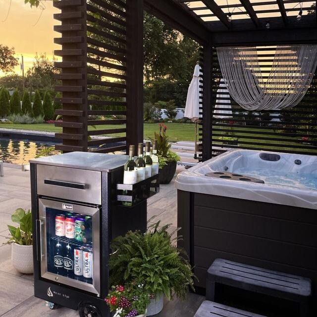 Mont Alpi Medium Prep Cart and Fridge - Lifestyle thumbnail