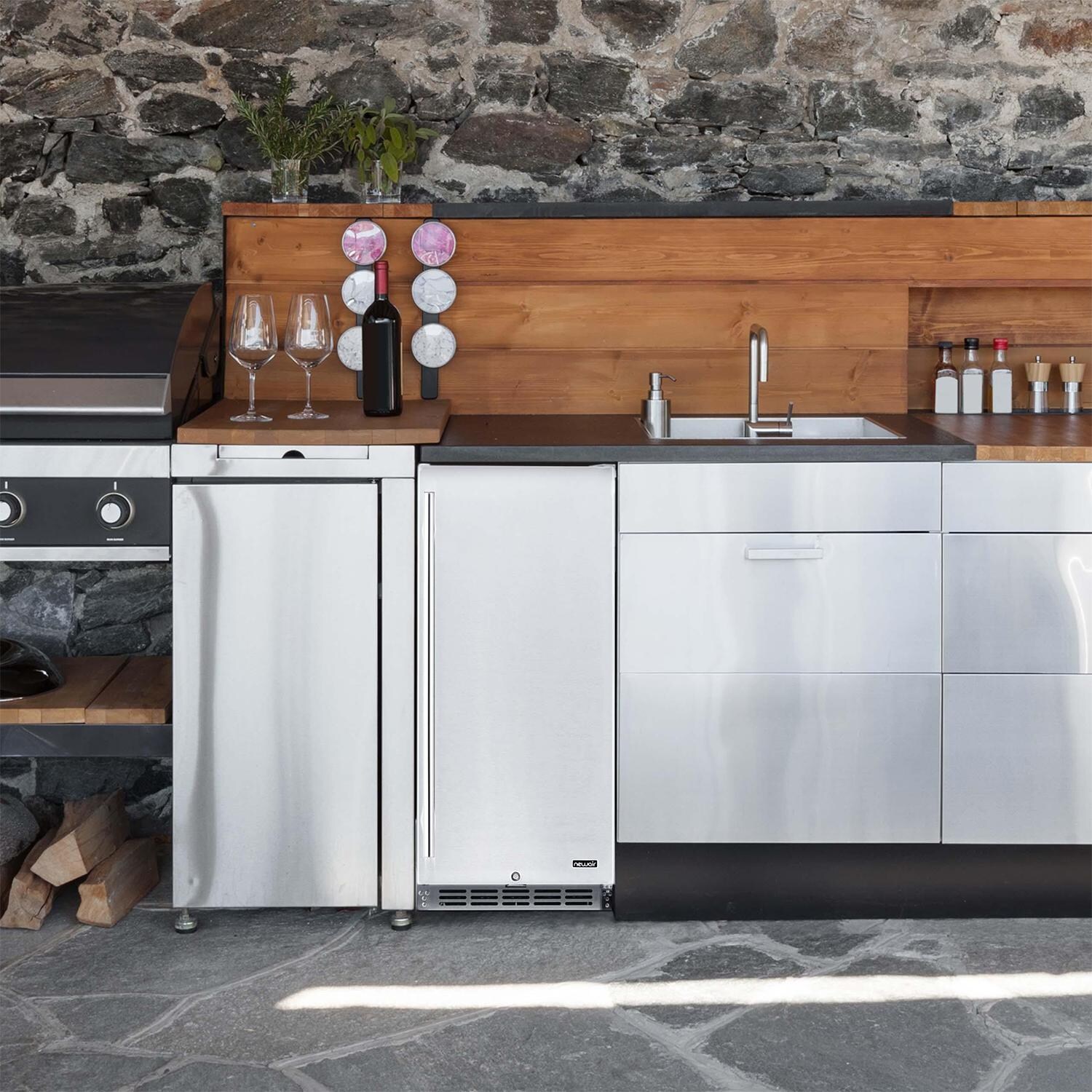 Newair NOF090SS00 15-Inch Built-in 90 Can Outdoor Beverage Fridge - In Your Outdoor Kitchen thumbnail