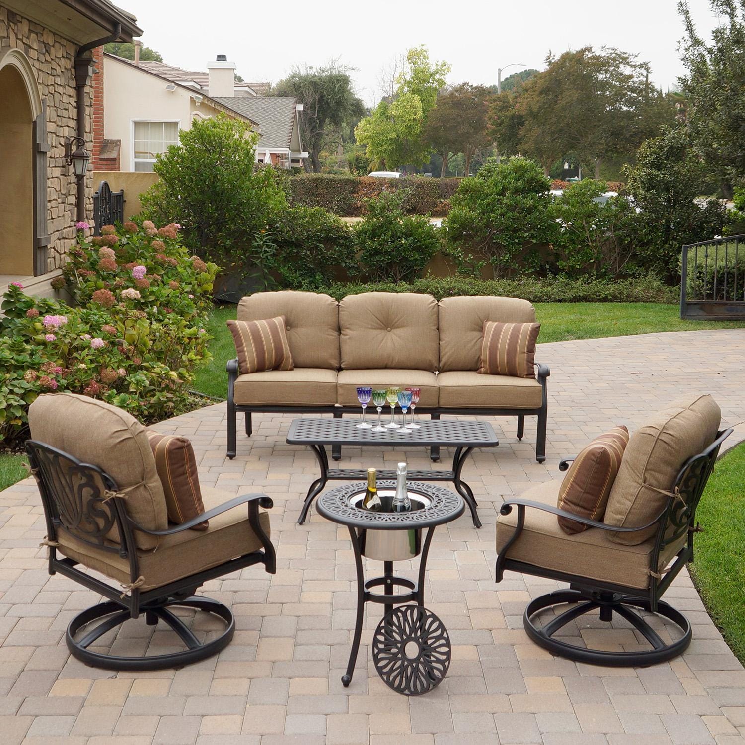 Elisabeth 5 Pc Cast Aluminum Seating Set w/ 42 X 21 Inch Ice Bucket End Table & Throw Pillows in Antique Bronze/Sesame by Darlee