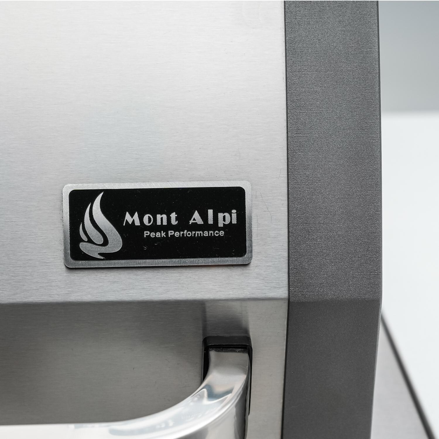 Mont Alpi - MAi805-D - Deluxe Gas Island Grill - Stainless Steel - Grill Logo - Detail thumbnail