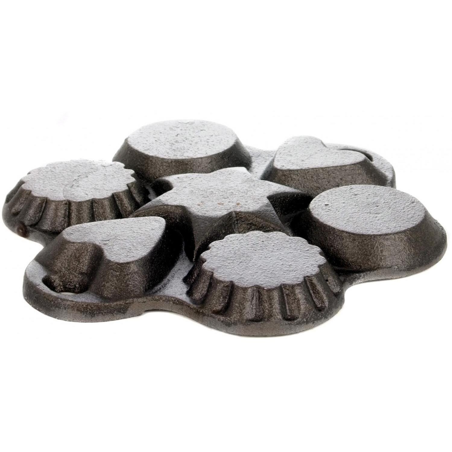 Cajun Cookware Seasoned Cast Iron Muffin Pan With Shape Molds - Bottom View thumbnail