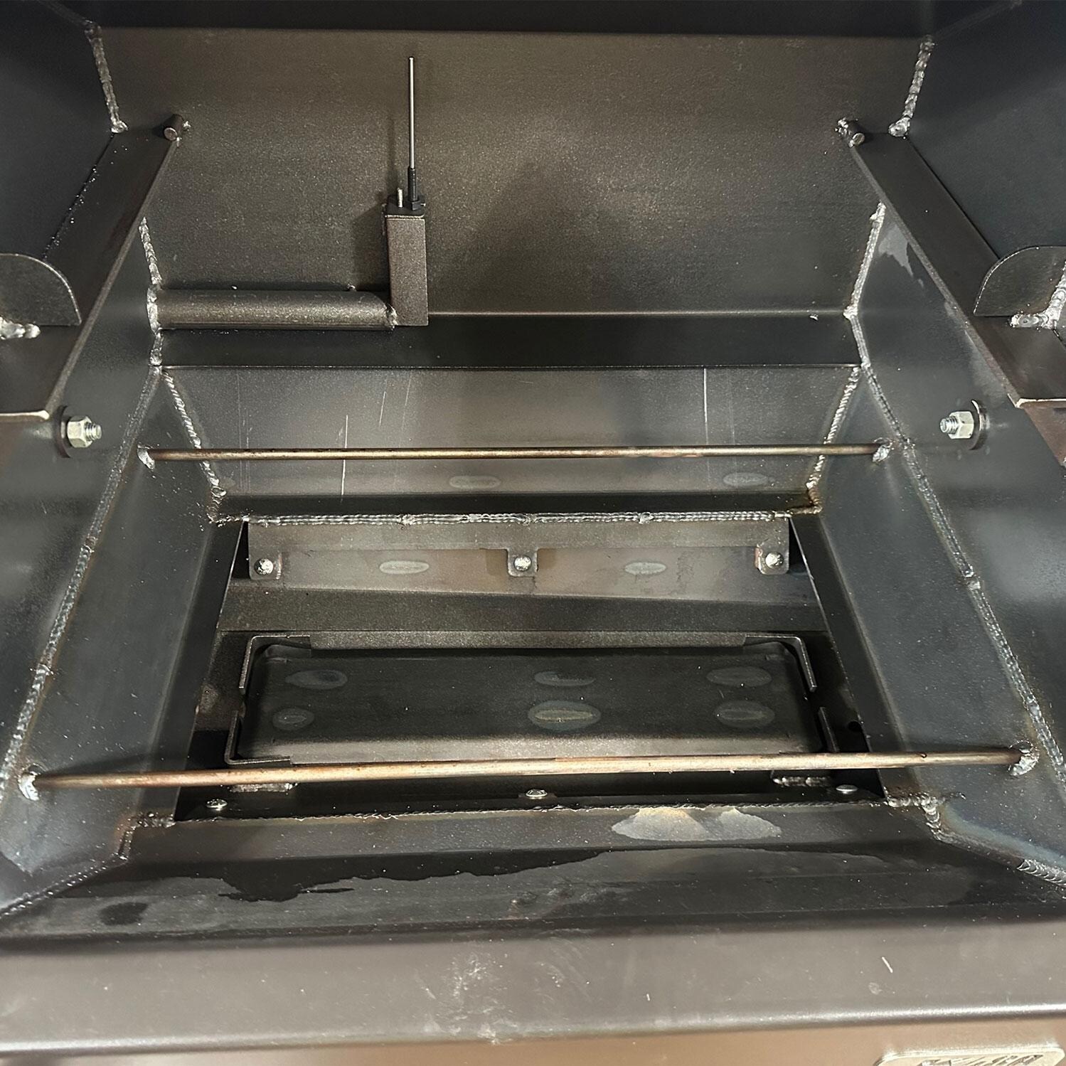 KANDO Gear K480 Pellet Grill - No Grates - White Background thumbnail