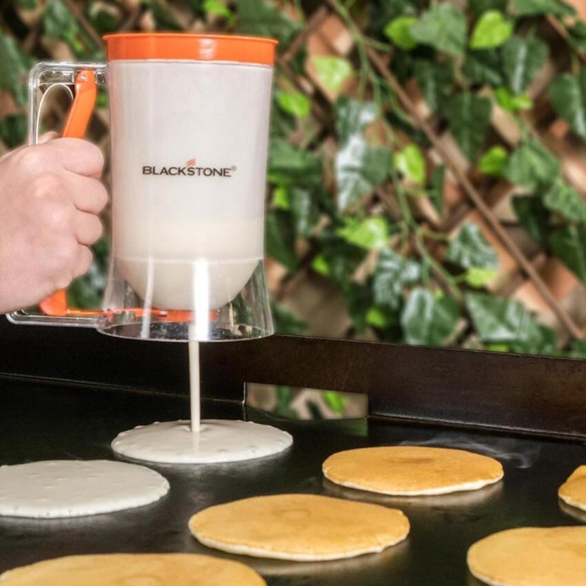 Blackstone 5230+1543 5-Piece Tool Kit & Breakfast Kit - Pancake Batter Dispenser In Use thumbnail