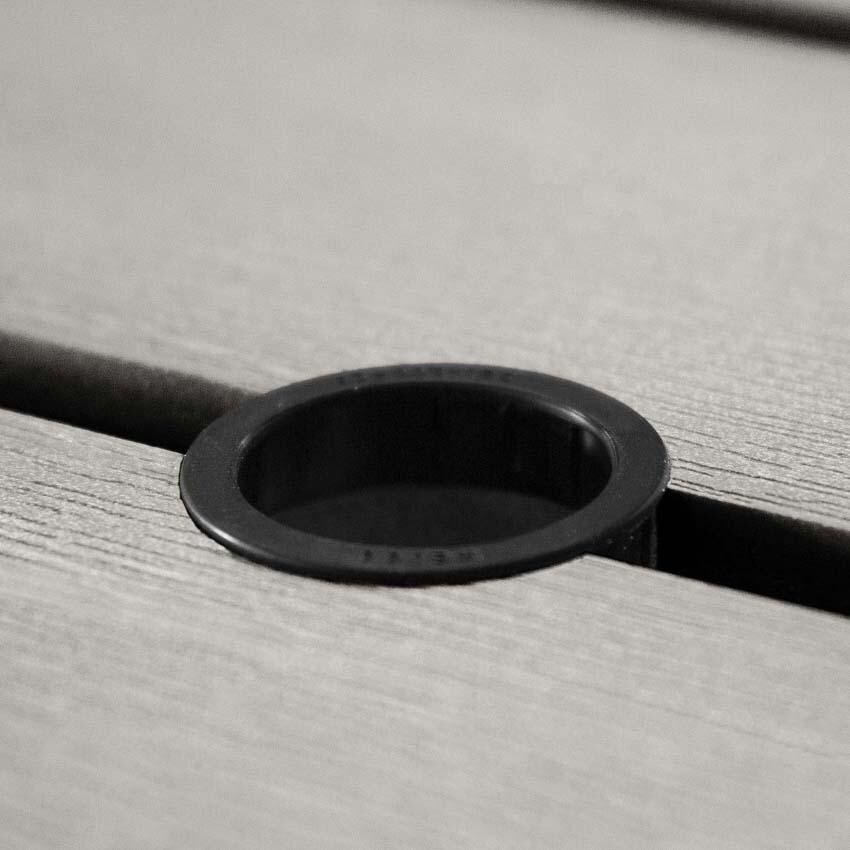 Lookwood 71 Inch Harbor Gray Polyresin Picnic Table By Lakeview Outdoor Designs - Umbrella Hole - Detail thumbnail