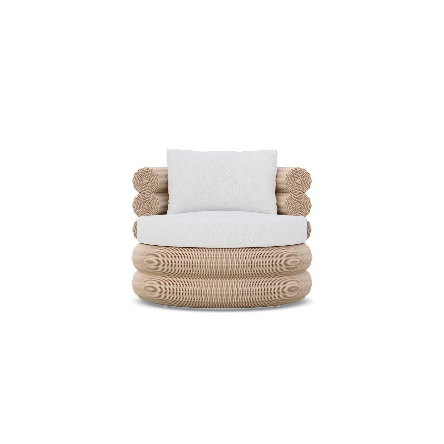 Azzurro Living TEX-W05S1S-CU Texoma Wicker Club Chair in Almond/Cloud - Front - White Background thumbnail