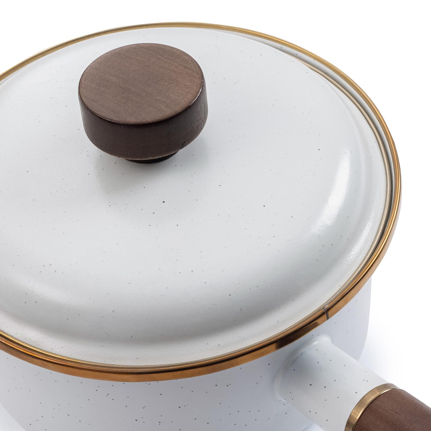 Barebones Living CKW-396 Enamel Saucepan - Eggshell - Lid Detail thumbnail