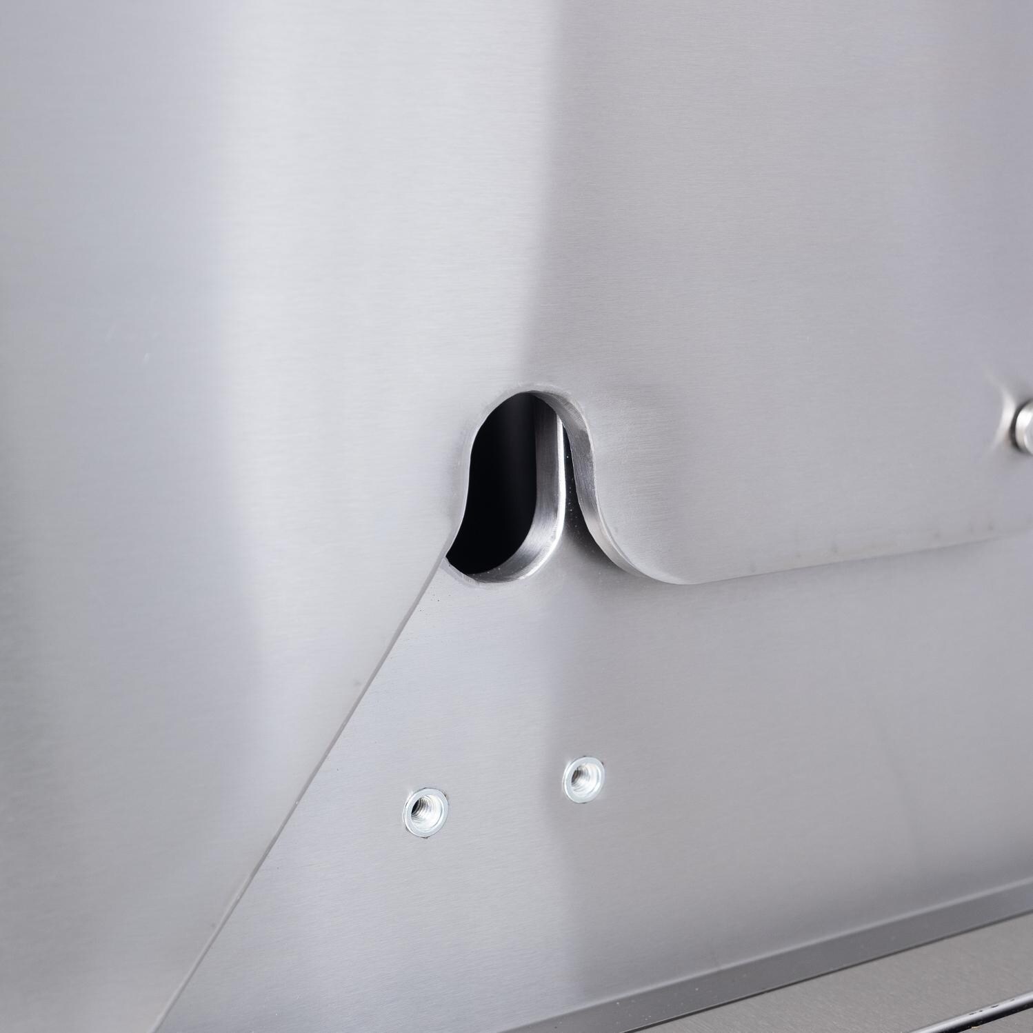 Victory - BBQ-VCT3BSB-LP - 3-Burner Propane Gas Grill With Infrared Side Burner - Closeup Of Double-Walled Hood