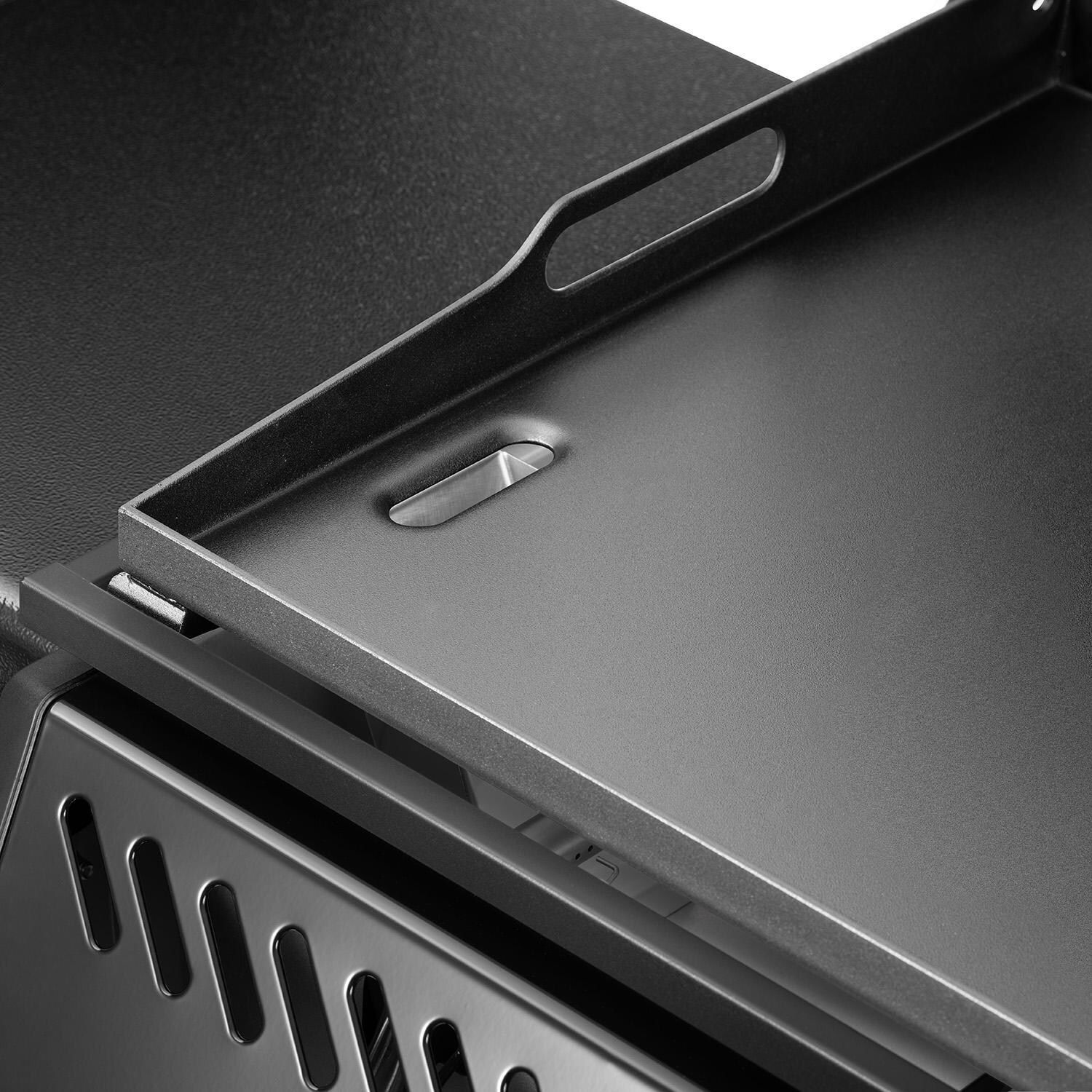 Napoleon F24DFTPK 24-in Propane Griddle - Griddle Surface - Detail thumbnail