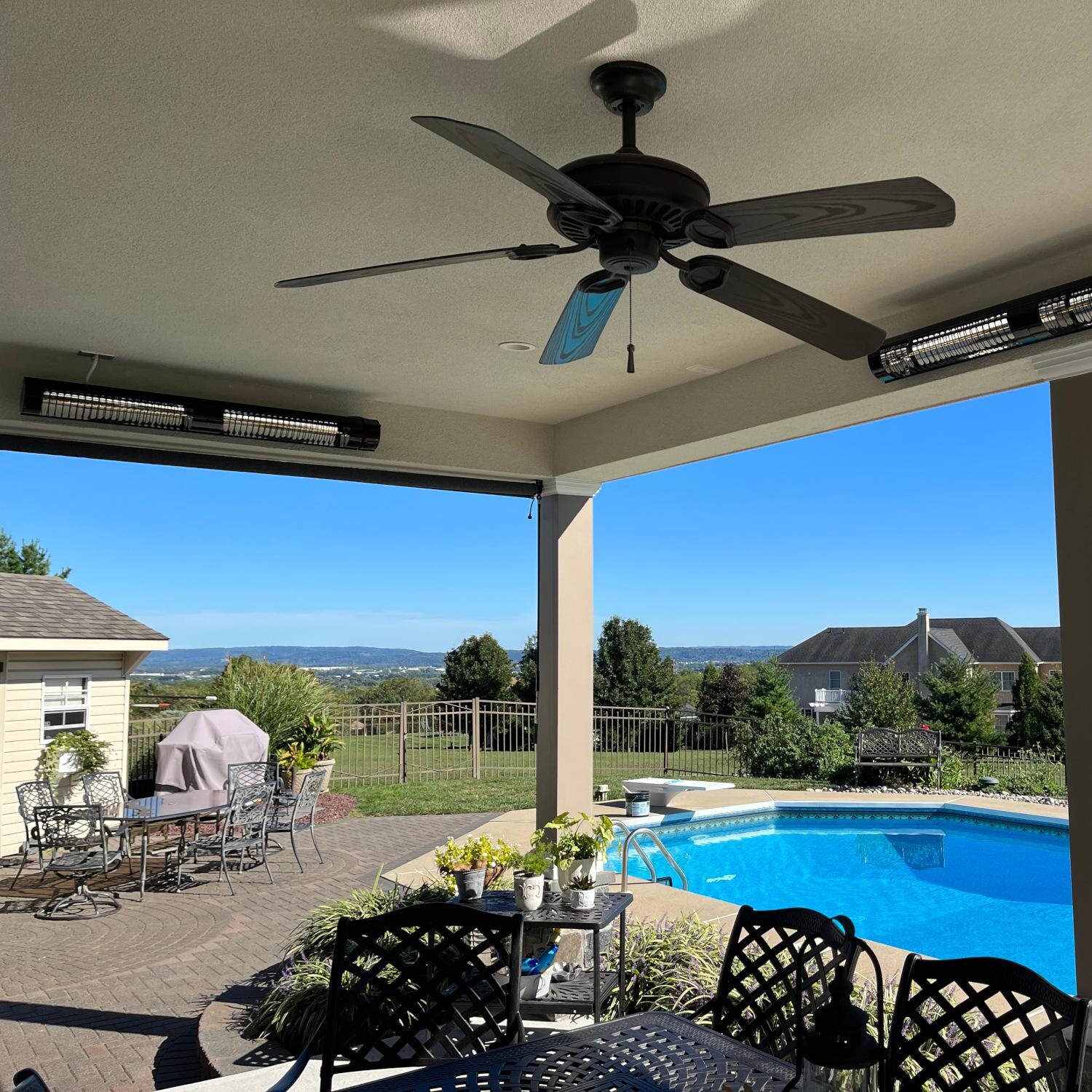 RADtec T4000/8R 34-Inch 4000W Weatherproof Electric Patio Heater - Patio thumbnail