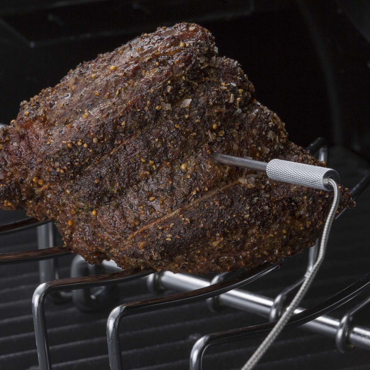 Broil King 495051 Regal 400 Wi-Fi & Bluetooth Controlled 26-in Pellet Grill - Rib Rack (Not Included) - Lifestyle thumbnail