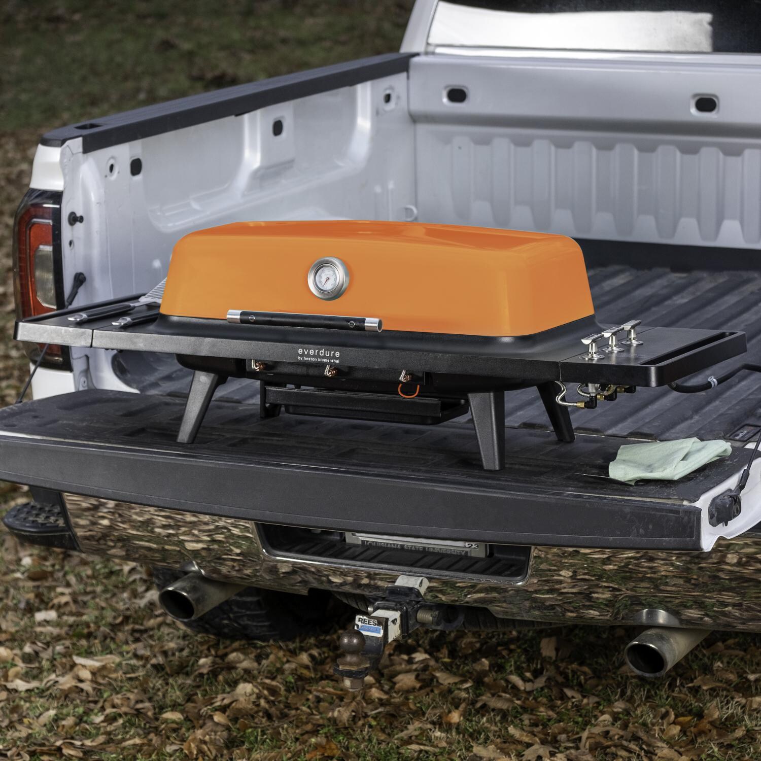 Everdure HBG3OUS FURNACE 52-Inch 3-Burner Propane Gas Grill With Stand - Off The Cart - Closed thumbnail