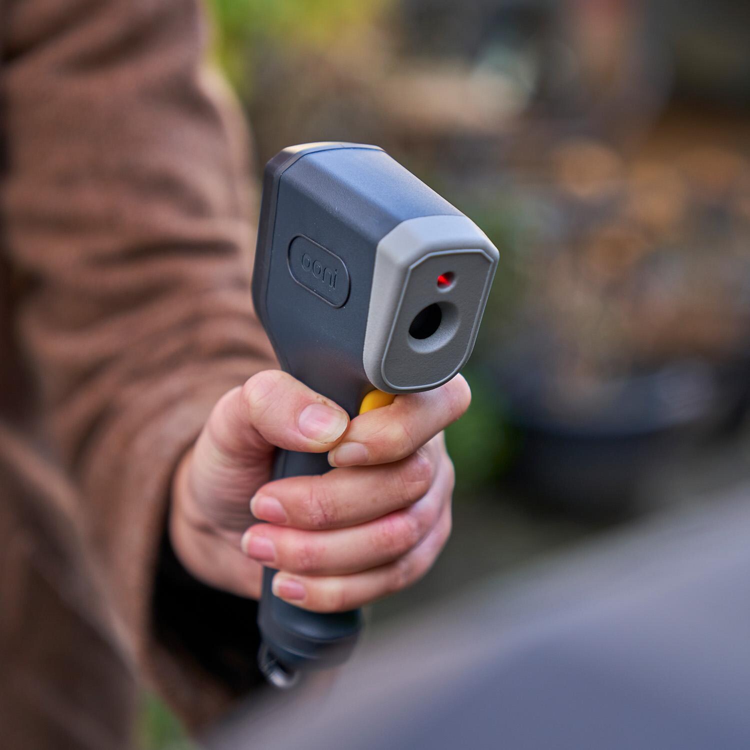 Ooni UU-P06100 Infrared Thermometer - In Use thumbnail