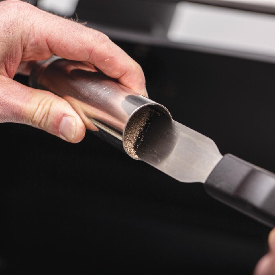 Broil King Pellet Grill Brush & Scraper Kit - 4 Pack - 65900 - In Tube - Lifestyle thumbnail