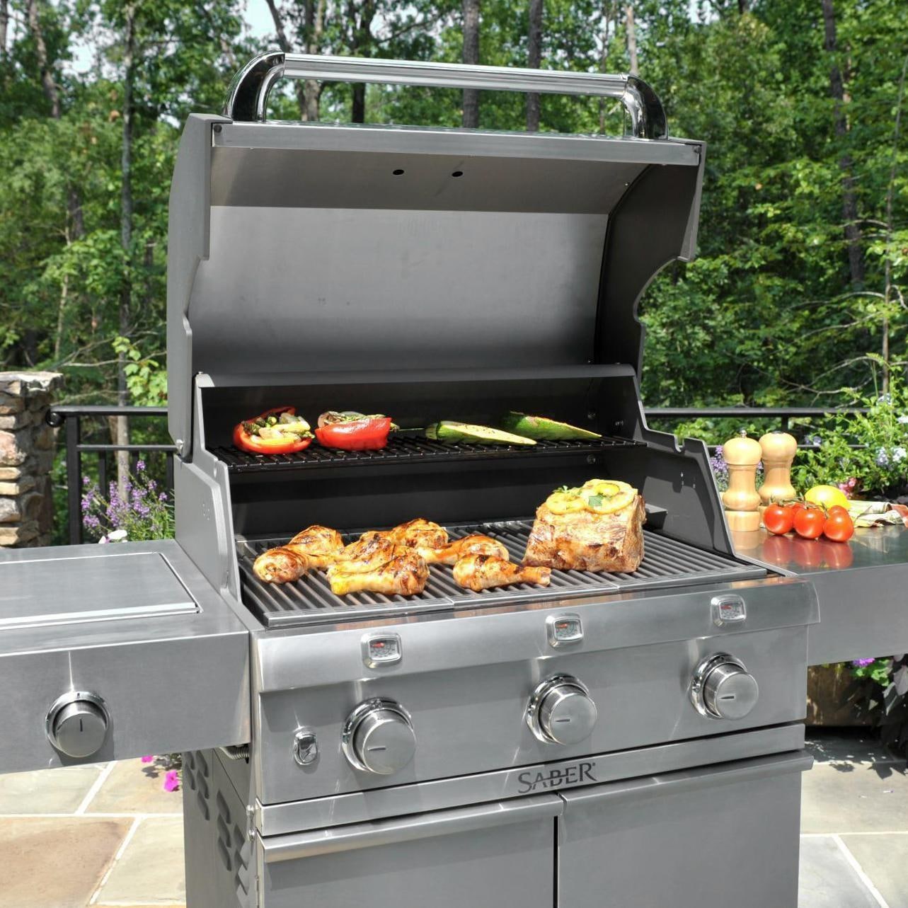 Saber Deluxe Stainless 500 32-Inch 3-Burner Infrared Propane Gas