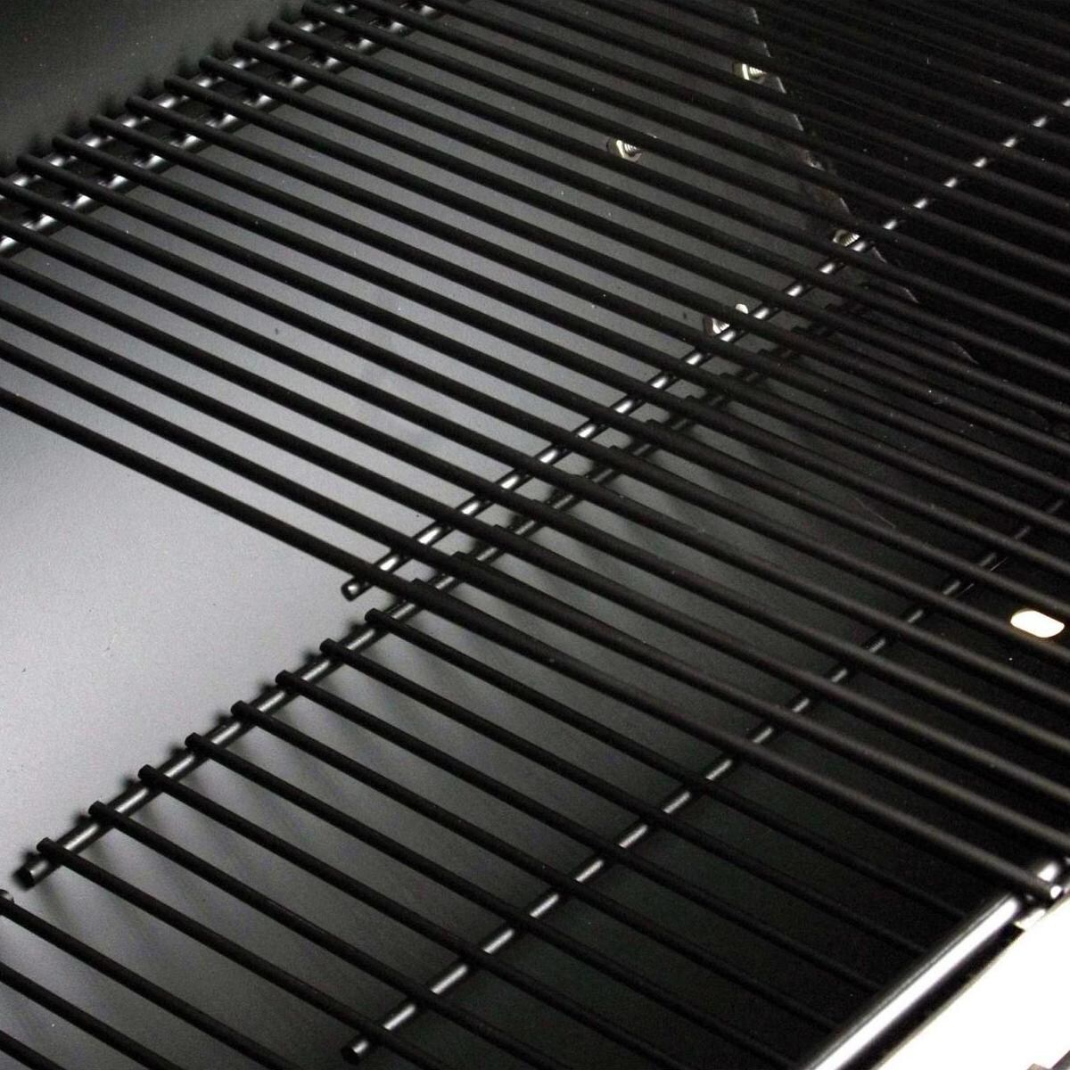 Interior of Grill thumbnail