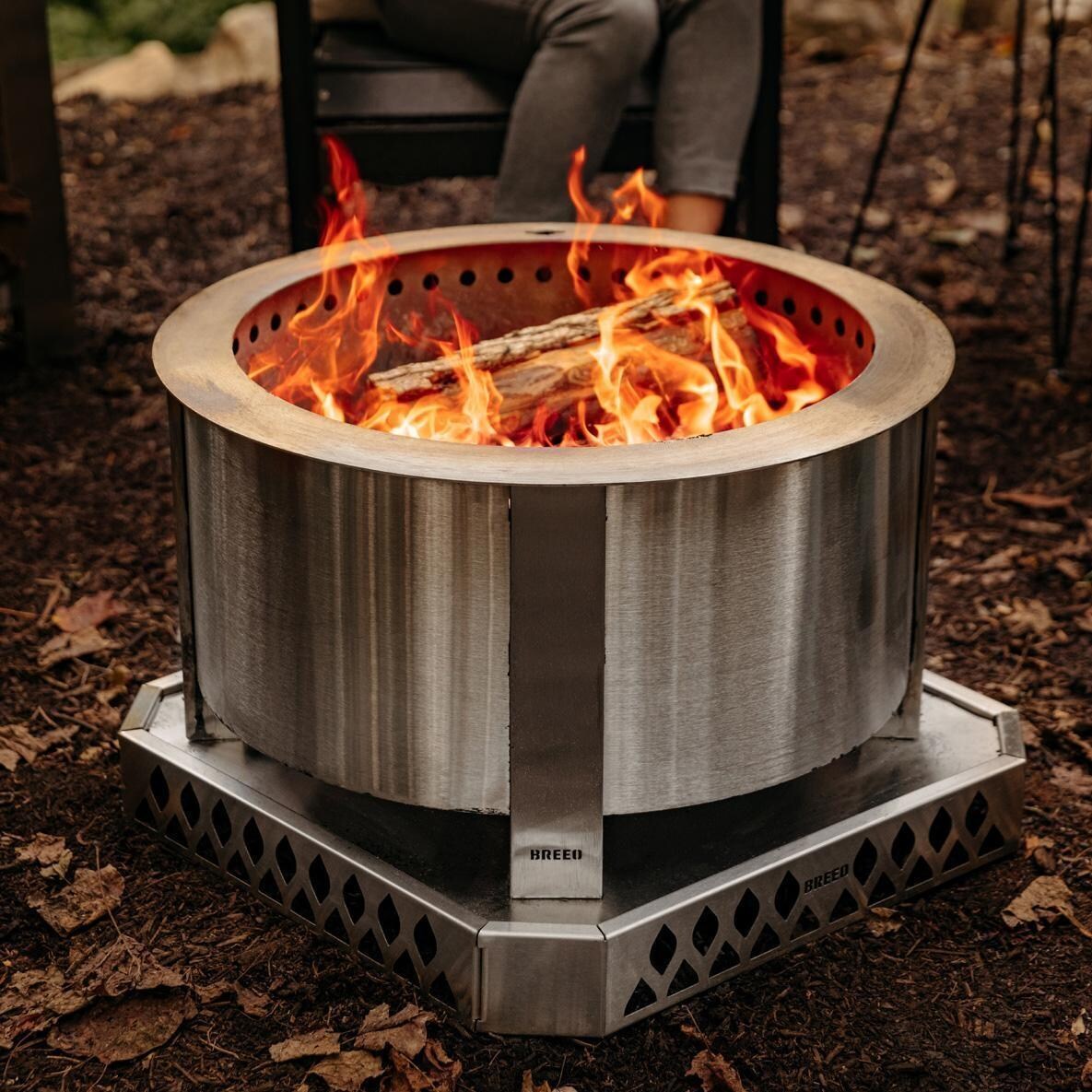 Breeo BR-X24S X Series 24 Inch Smokeless Round Stainless Steel Wood Burning Fire Pit - In Nature Up Close - Lifestyle thumbnail
