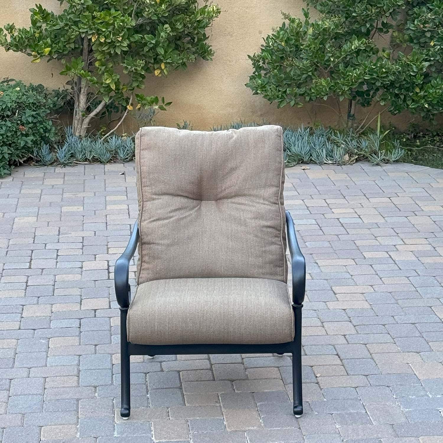 Santa Anita 4 Pc Cast Aluminum Seating Set in Antique Bronze/Sesame by Darlee - Chair - Lifestyle thumbnail