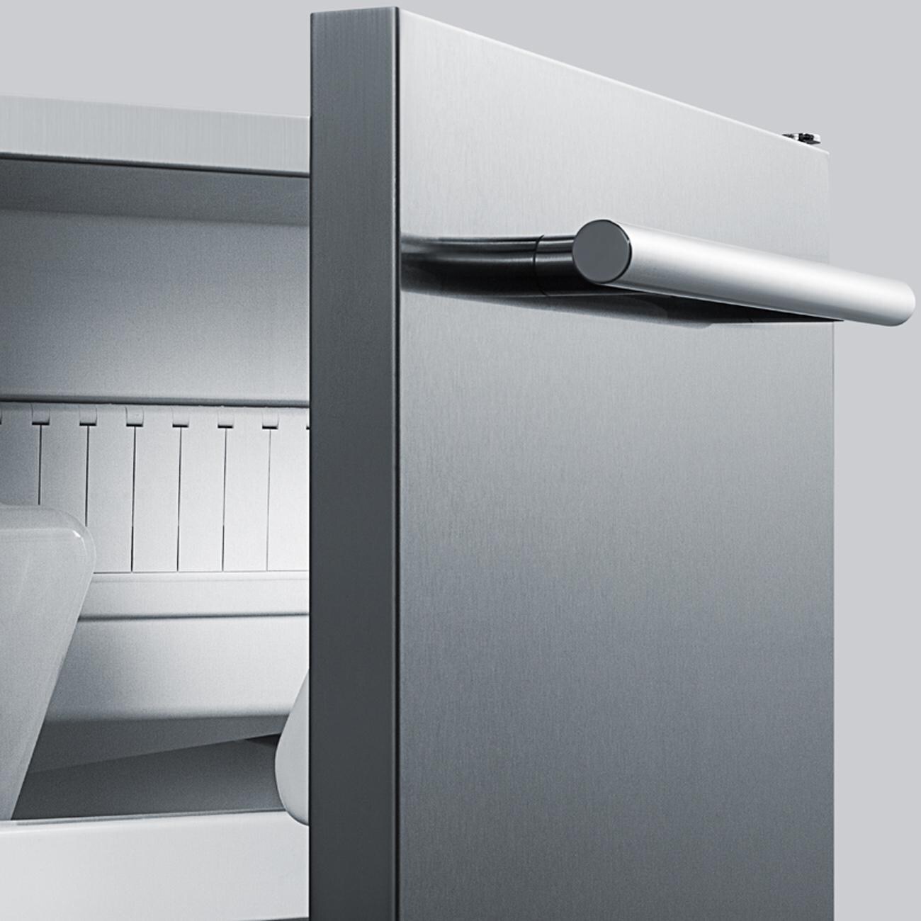 Summit Commercial BIM68OSPUMP 62 Lb. 15-Inch Outdoor Rated Clear Ice Maker With Drain Pump - Stainless Steel - Handle Detail thumbnail