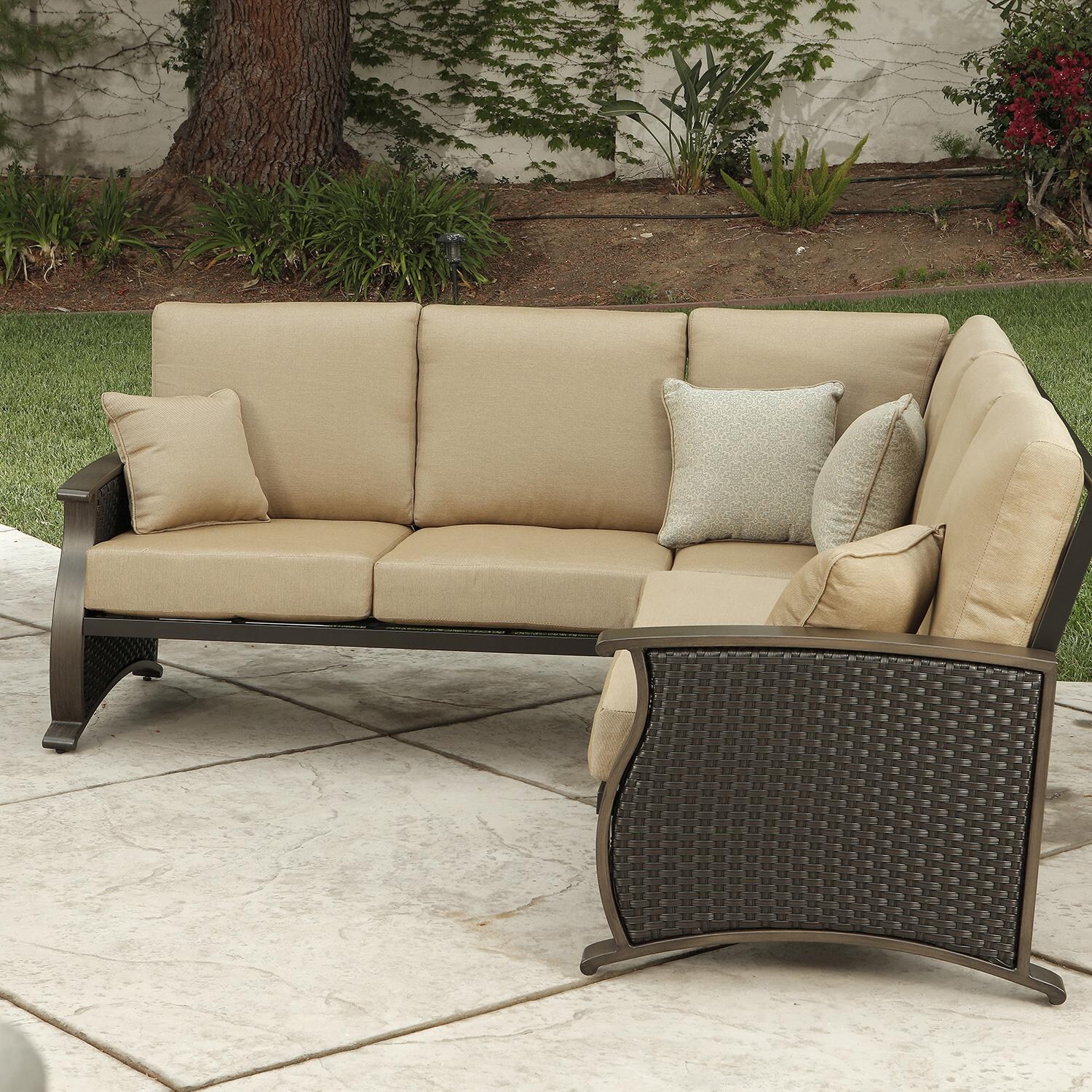 Lakeview Dalzeel 4 Piece Wicker & Aluminum Patio Sectional Set W/ 40