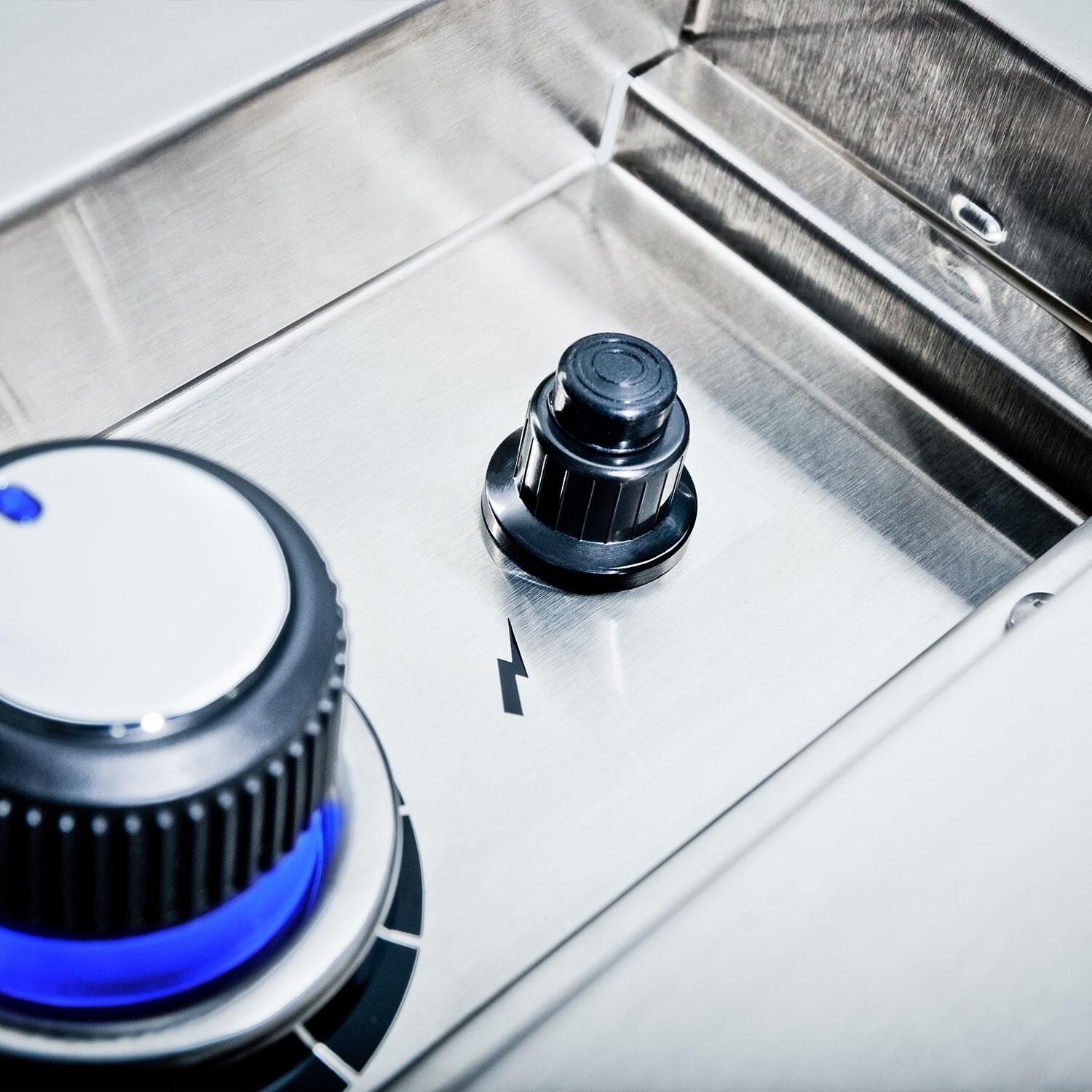 Broil King 804764 Imperial S100 Propane Infrared Range Burner - Ignition Starter Button - Detail thumbnail