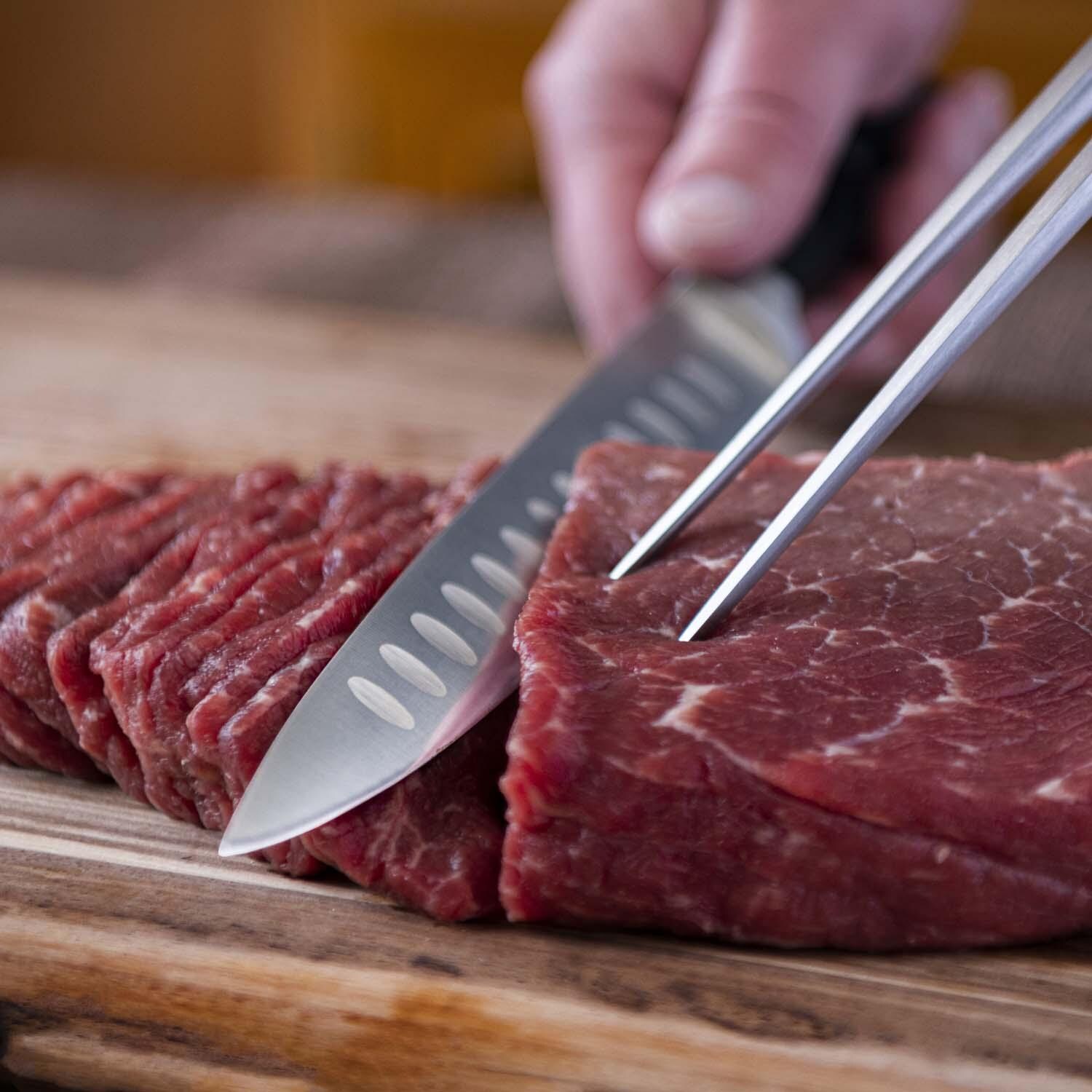 Oklahoma Joe's 6837889R04 Blacksmith 2 Pc Carving Set - In Use - Lifestyle thumbnail