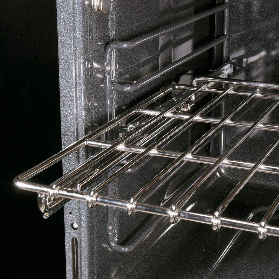 Viking Professional 7 Series 36-Inch 4 Burner Propane Gas Dual Fuel Range With Griddle - Glide Rack Extended thumbnail