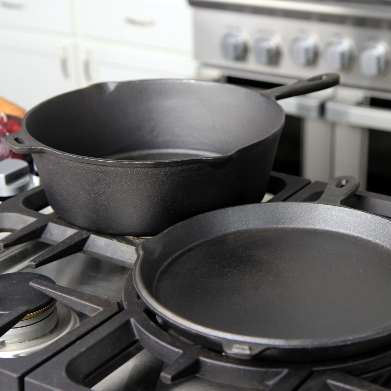 Cajun Cookware 6-Quart Seasoned Cast Iron Combo Cooker With Deer Design - Lifestyle View thumbnail