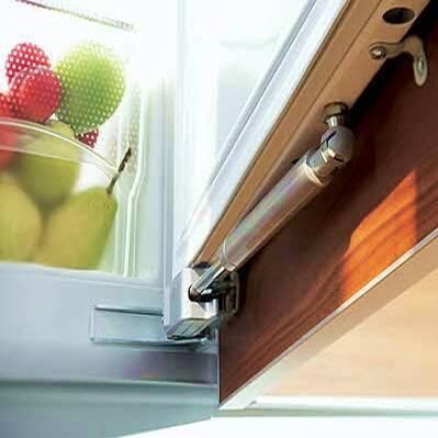 Liebherr Features - SoftSystem Doors