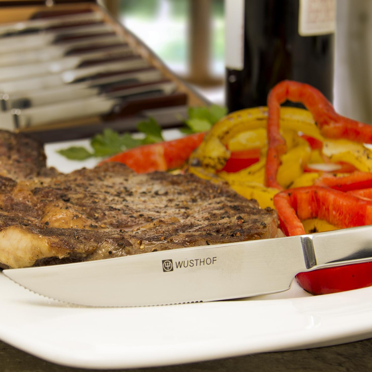 Wusthof 8-Piece Stainless Steel Steak Knife Set - Close-Up thumbnail