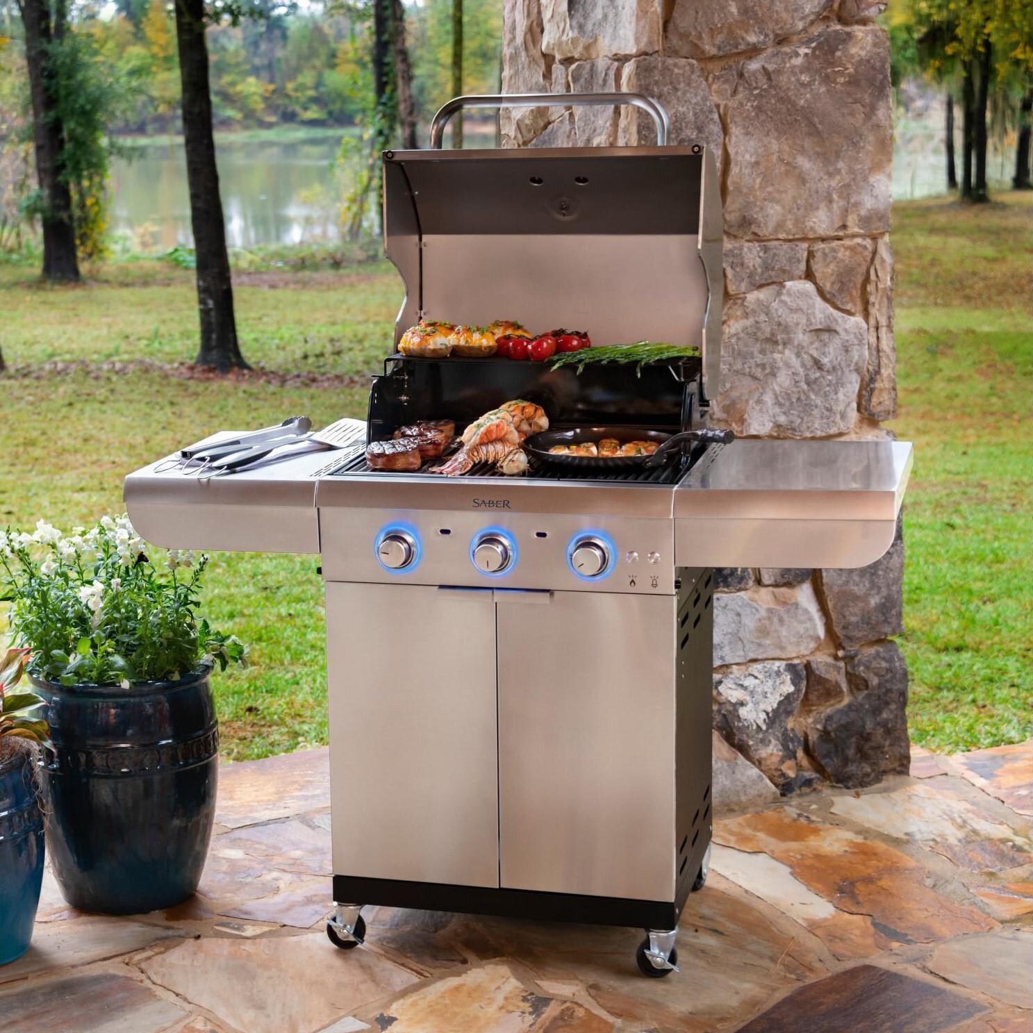 Saber Select R42SC0321 3-Burner 24-Inch Infrared Propane Gas Grill - In Use thumbnail