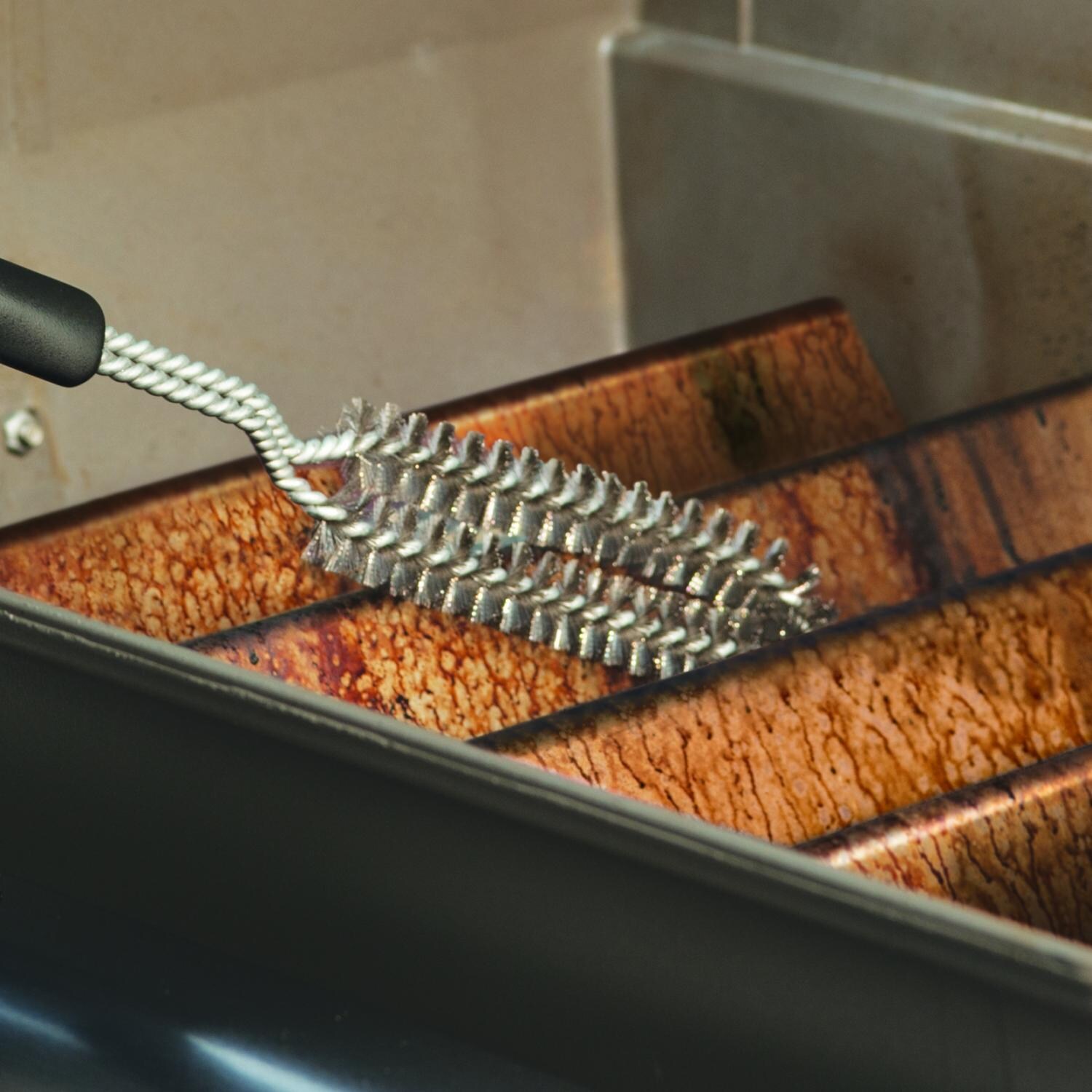 Weber 6686 Stainless Steel Detailing Grill Brush