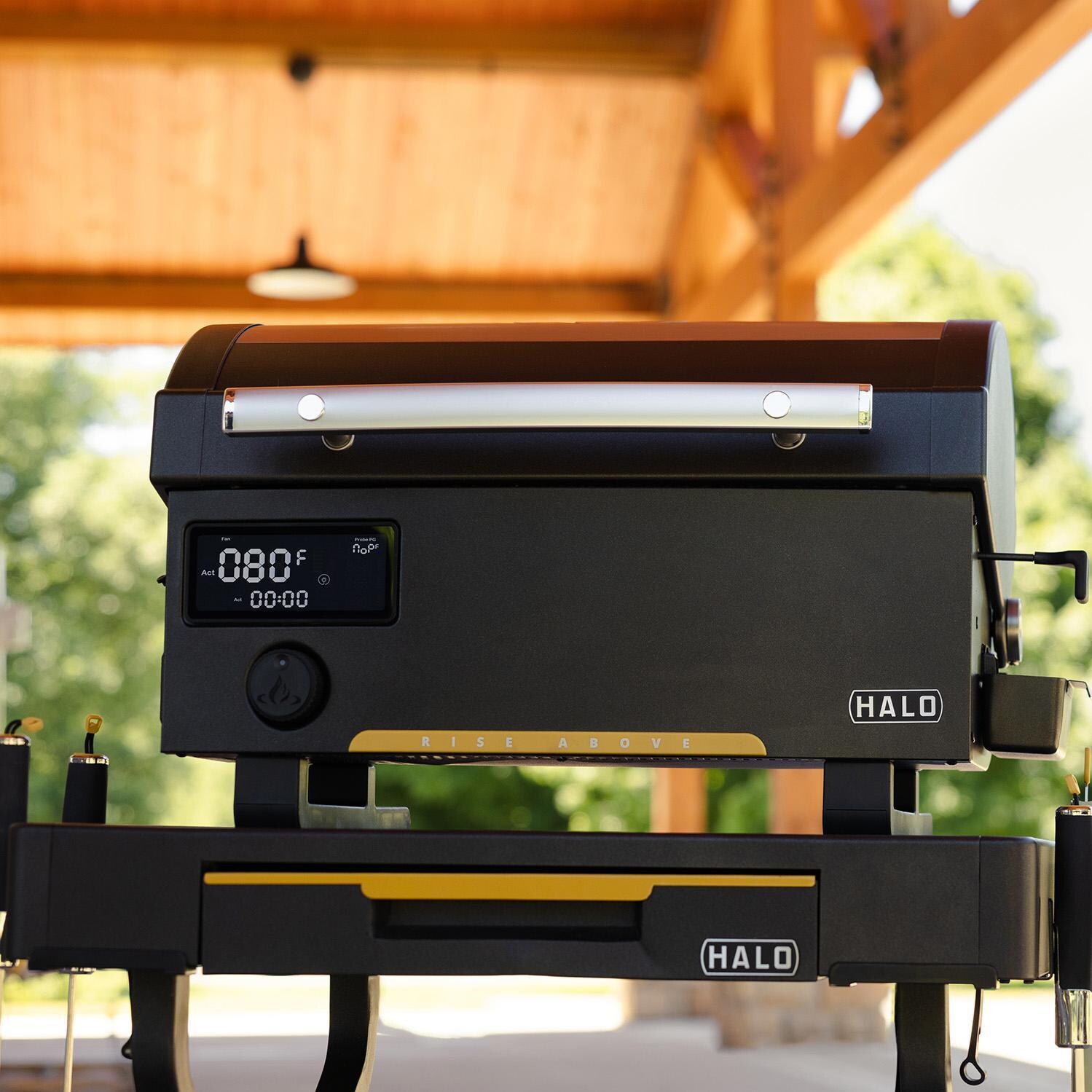 HALO HS-1005-ANA Prime300 Countertop Pellet Grill - Closed - Lifestyle thumbnail