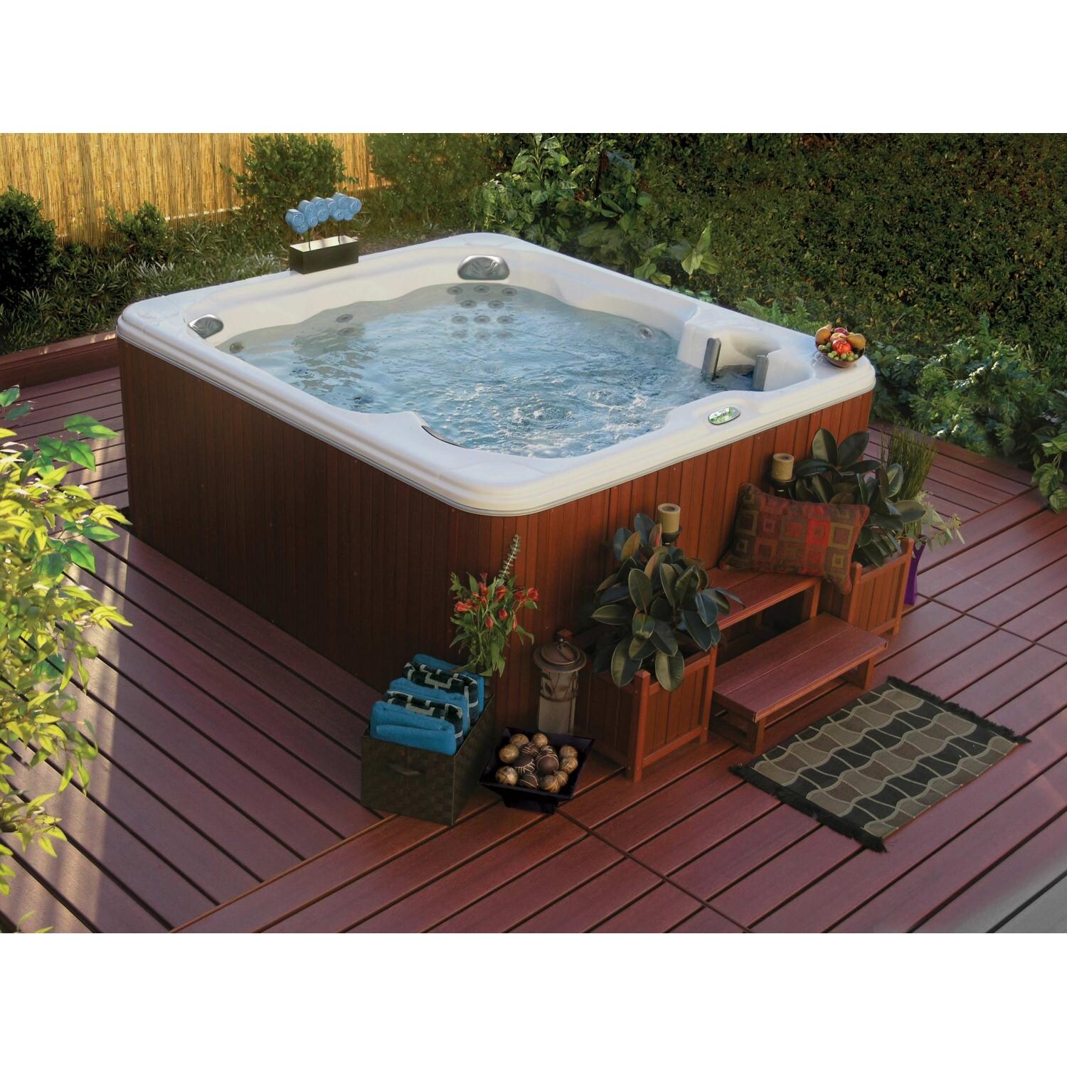 Geo 6 Person 110V Hot Tub Lounger Spa With 30 Jets Mahogany Base