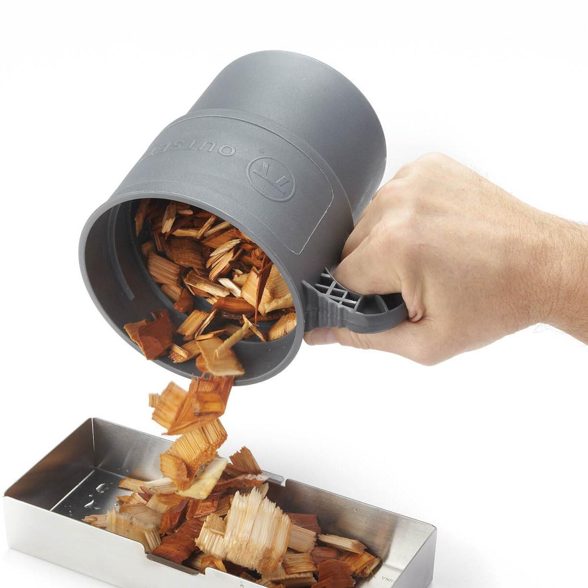 Wood Chip Soaker With Handle - Transferring To Smoker Box (Not Included) thumbnail