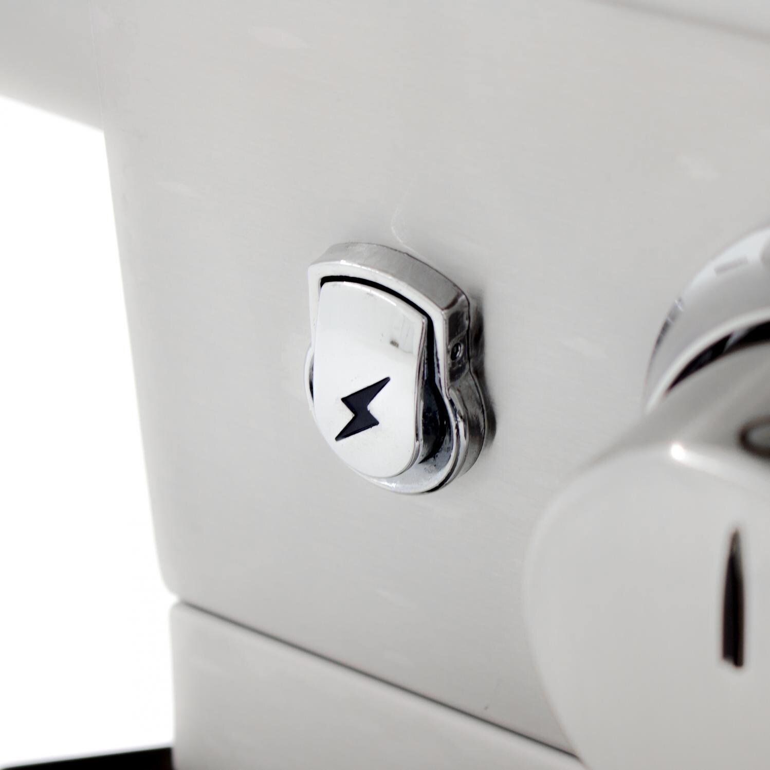 Saber Premium R50SC0017 500 32-Inch 3-Burner Infrared Propane Gas Grill With Side Burner - Electronic Ignition Button thumbnail