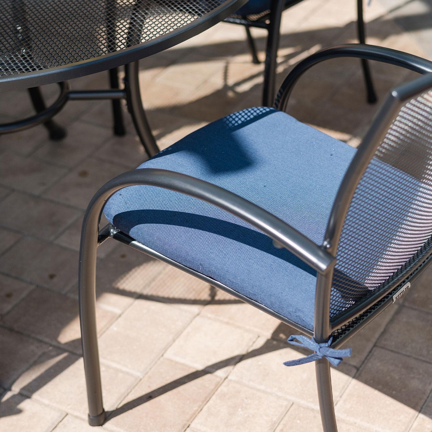 Pilano 6 Pc Steel Dining Arm Chair Set By KETTLER - Dining Chair - Arm Rest - Detail thumbnail