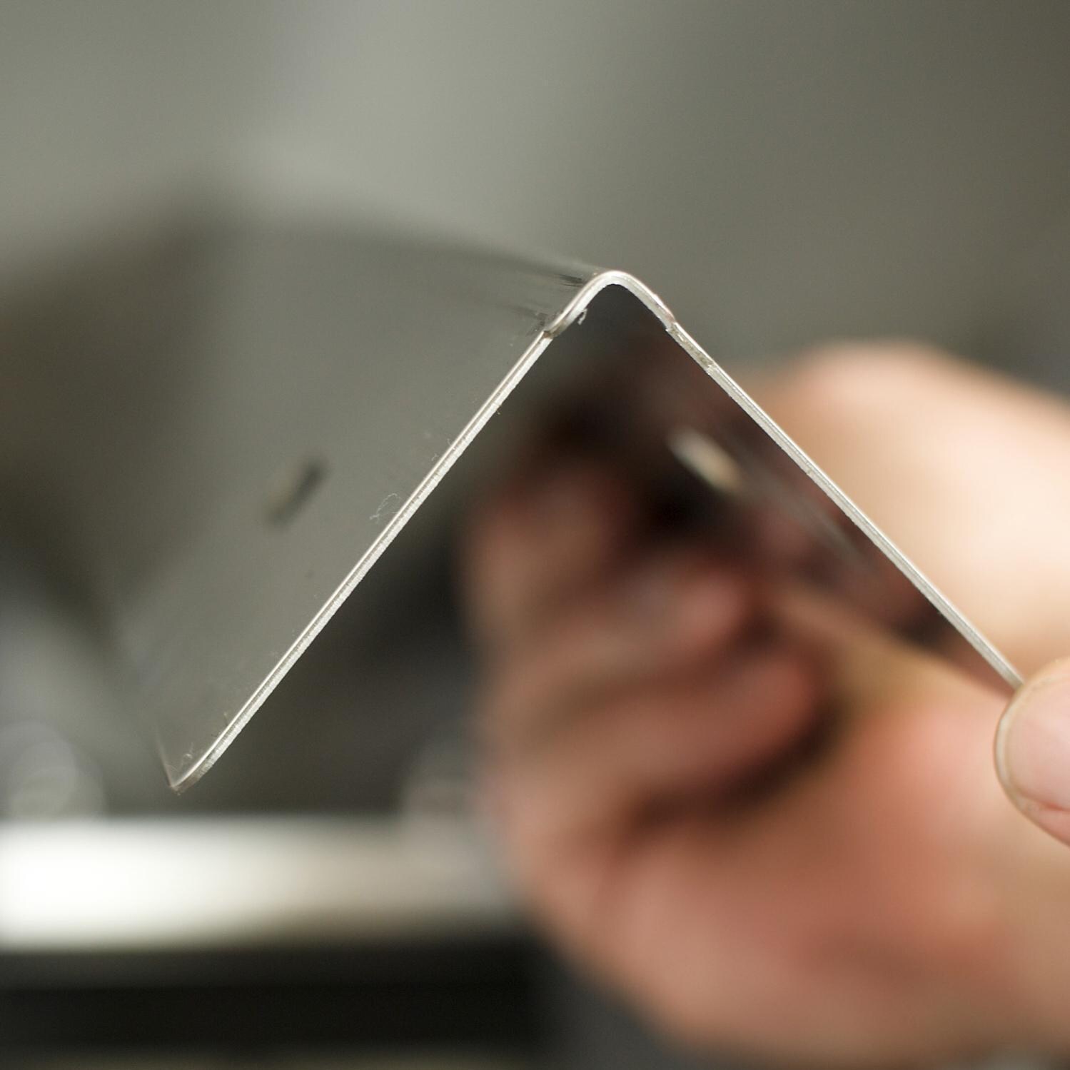 Napoleon BIPRO825RBINSS-3 Prestige PRO 825 Built-in Natural Gas Grill with Infrared Rear Burner and Infrared Sear Burners (2019) - Dual-Level Stainless Steel Sear Plate Detail thumbnail