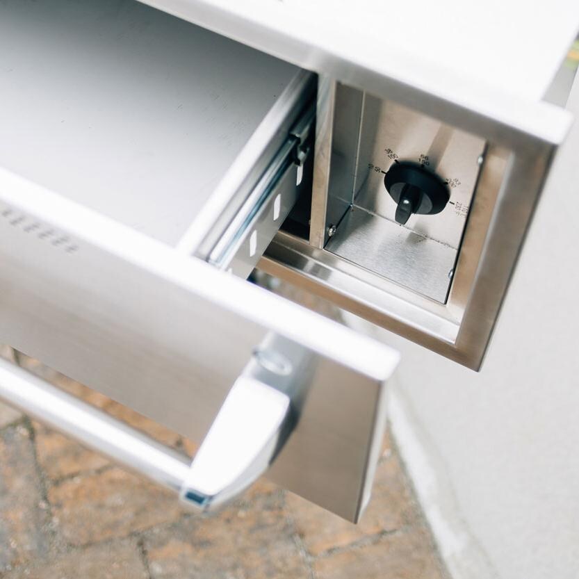 Summerset 36-Inch Built-In 120V Electric Outdoor Warming Drawer - Drawer Interior And Mounting Rail Detail thumbnail