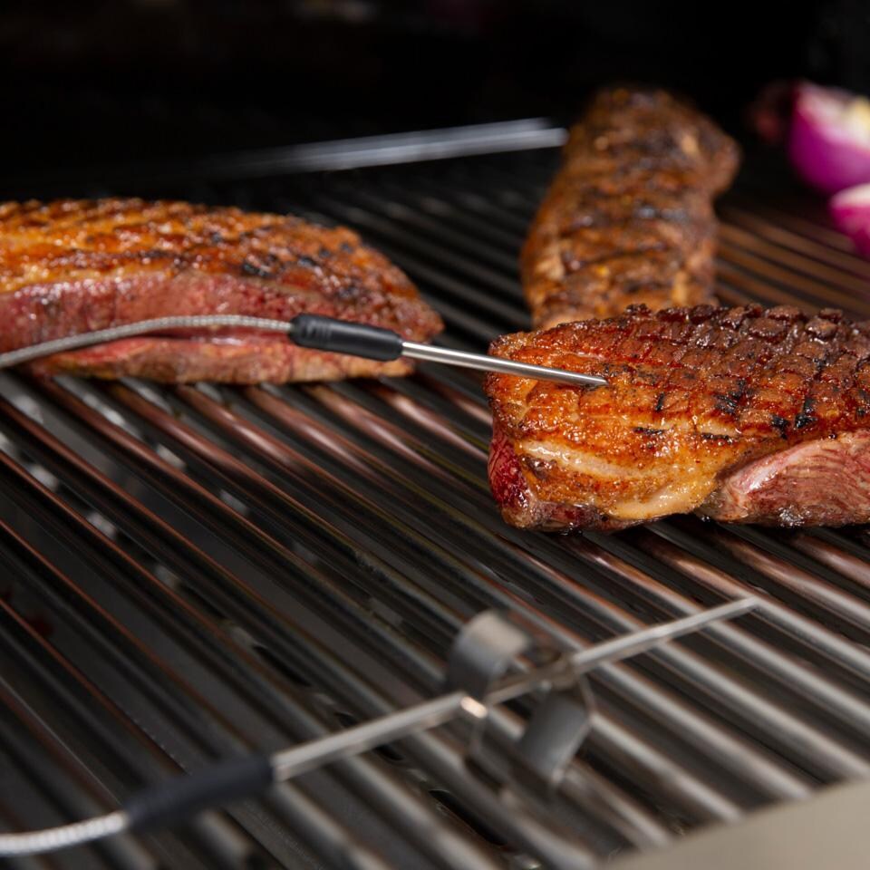 Broil King Digital Side Table Thermometer - 61935 - Probe in Chicken - Detail thumbnail