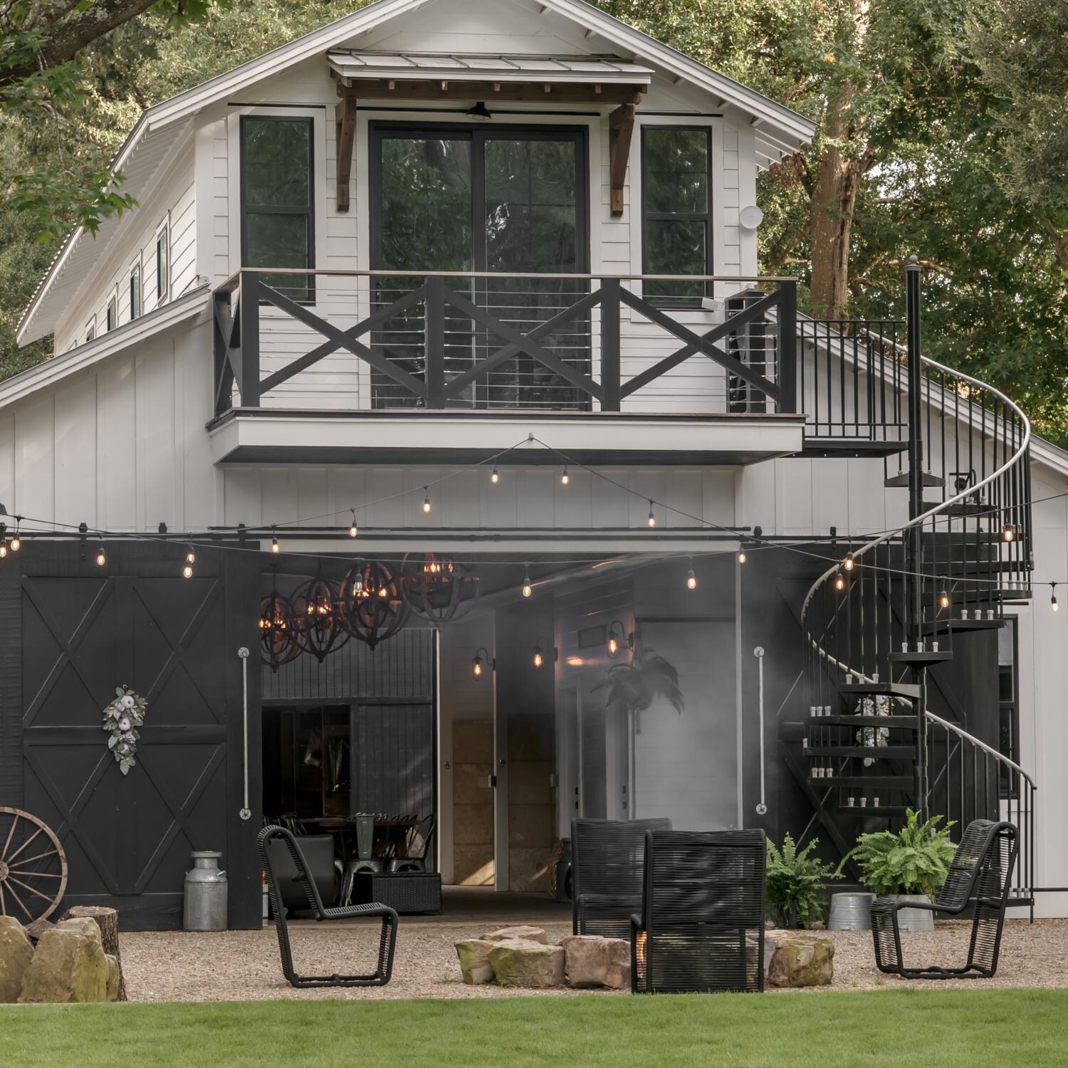 Teak + Table Breeze Olefin Rope Patio Armless Club Chair in Charcoal - Landscape View - Lifestyle thumbnail