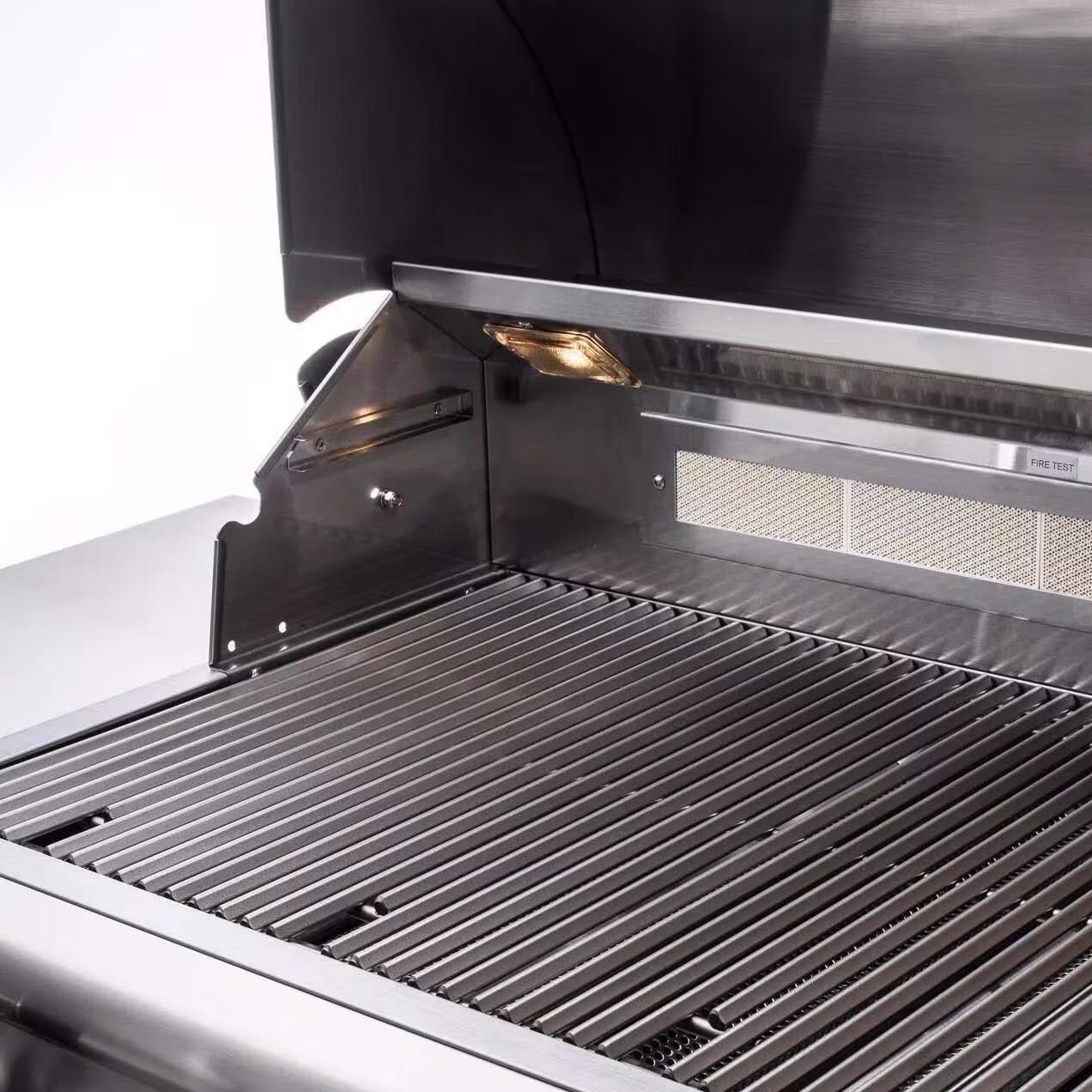 Blaze BLZ-4LTE3MG-LP Premium LTE+ Marine Grade 32-Inch 4-Burner Built-In Propane Grill With Rear Infrared Burner & Lift-Assist Hood - Lid Hinge - Detail