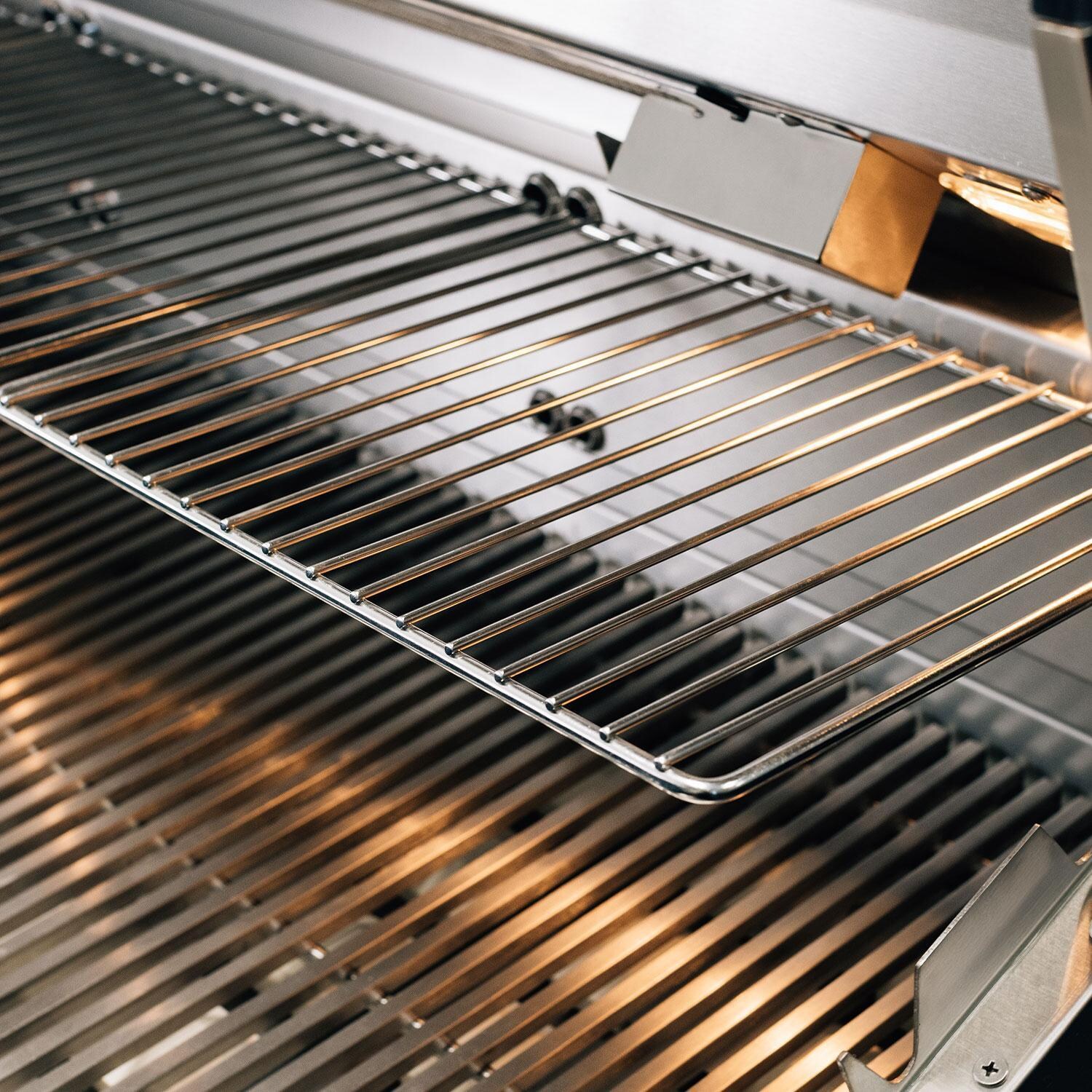 Summerset QST42-LP Quest 42-in 3 Burner Built-In Propane Gas Grill w/ Rear Infrared Burner, Rotisserie Kit, & Drop-In Griddle Plate - Single Warming Rack - Detail thumbnail