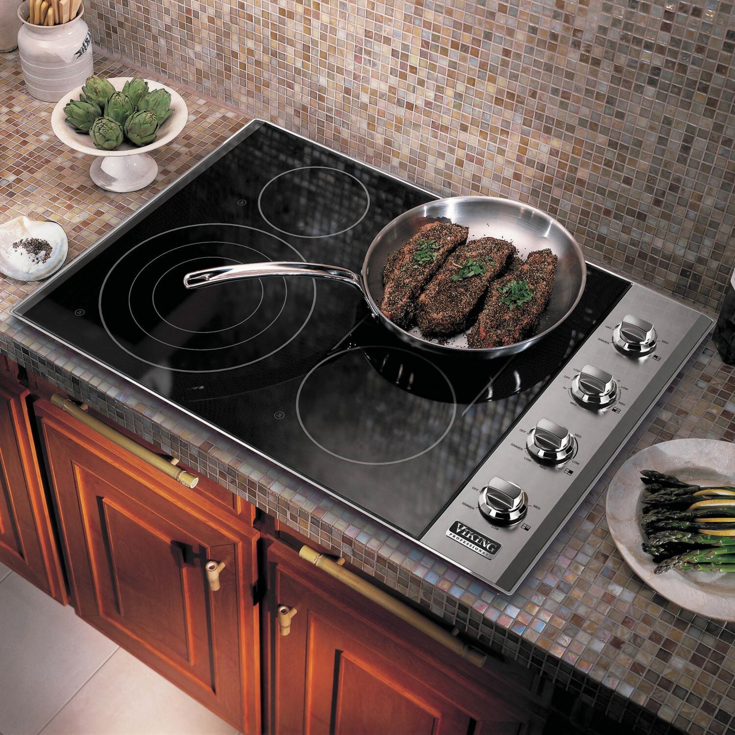 Viking Professional 5 Series 30-Inch 4-Burner Electric Radiant Cooktop - Shown Built-In With Optional Griddle (Not Included) thumbnail