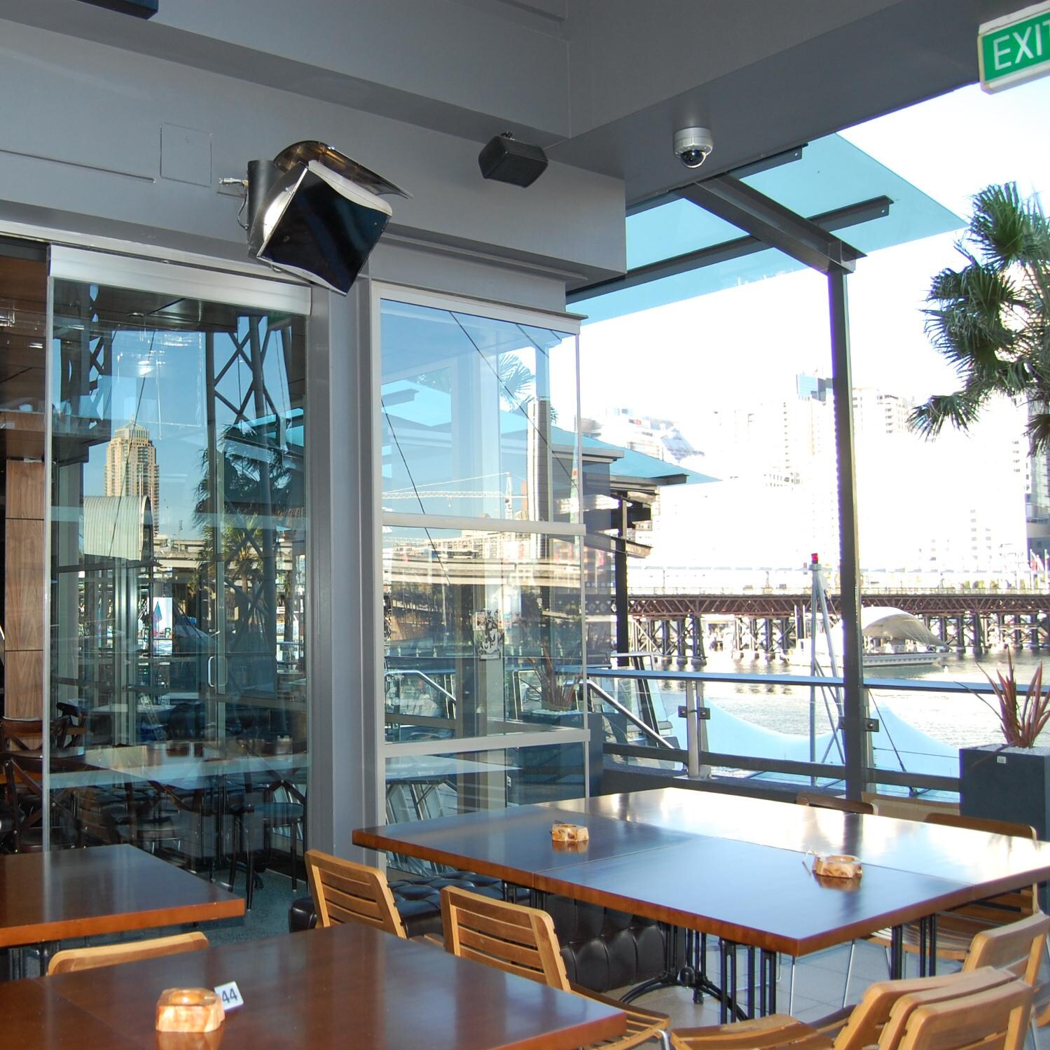 Bromic Platinum 300 Smart-Heat Patio Heater - Commercial Corner Patio thumbnail