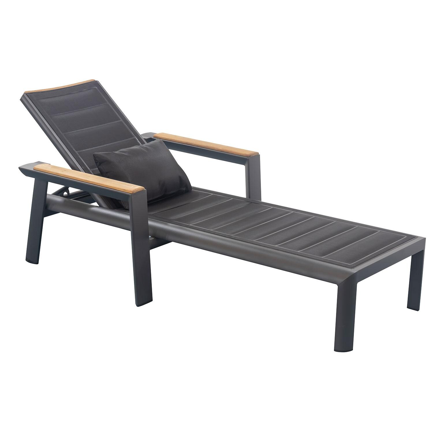 Geneva Aluminum Chaise Lounge in /Night by HIGOLD