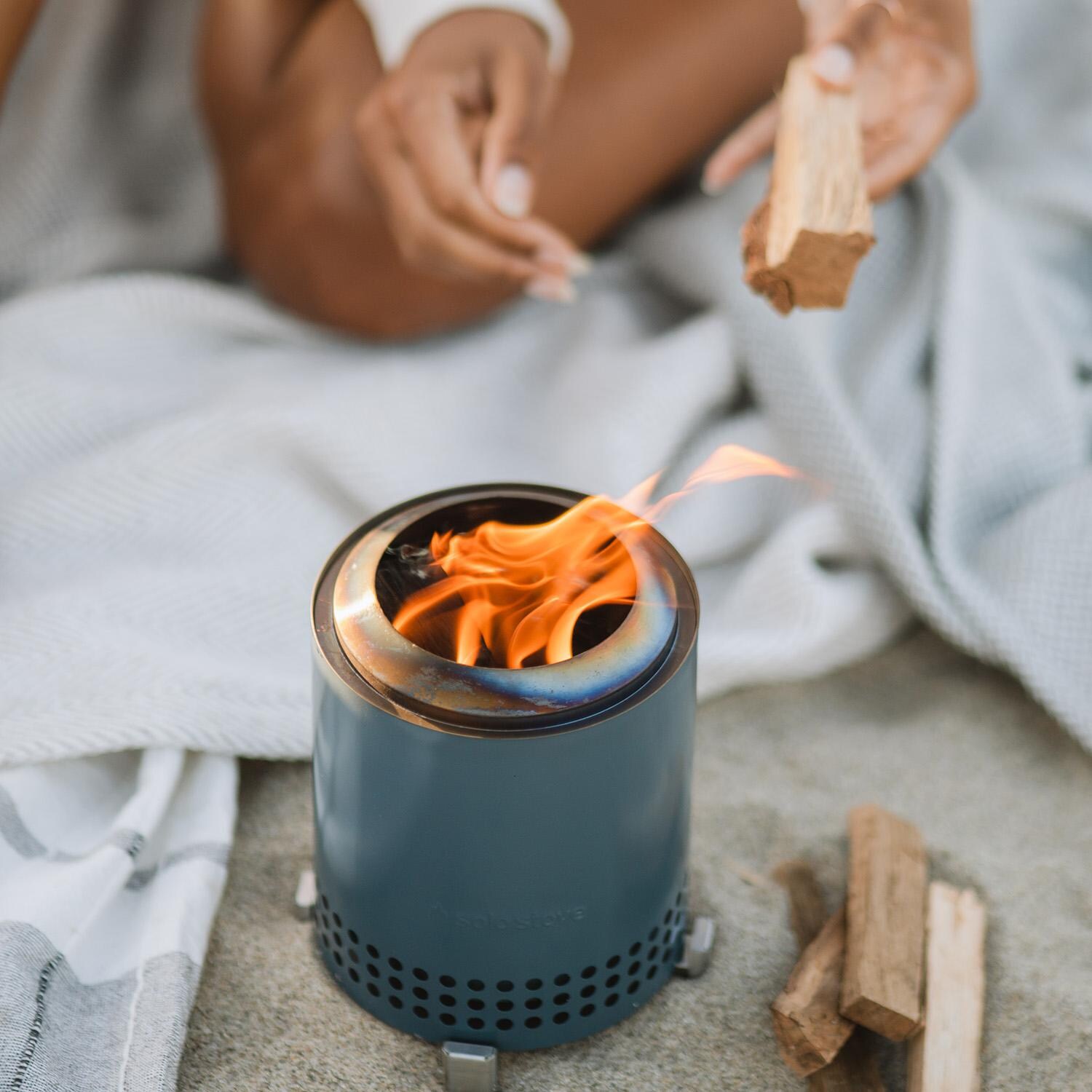 Solo Stove SSMESA-WATER Mesa Tabletop Fire Pit - Water - Smores thumbnail